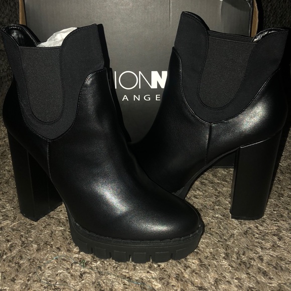 Fashion Nova Shoes - NEVER WORN, BRAND NEW, Chunky Heel Bootie